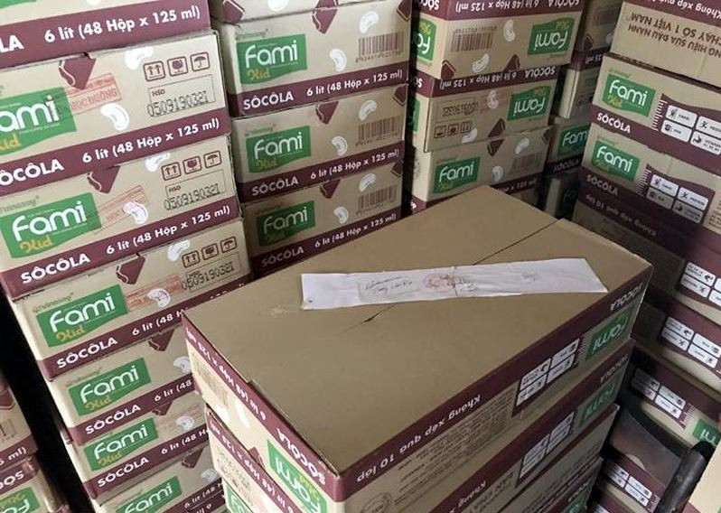 Tre non, dau dau sau khi uong sua Fami Kid: So Y te Thai Nguyen co danh trao khai niem?