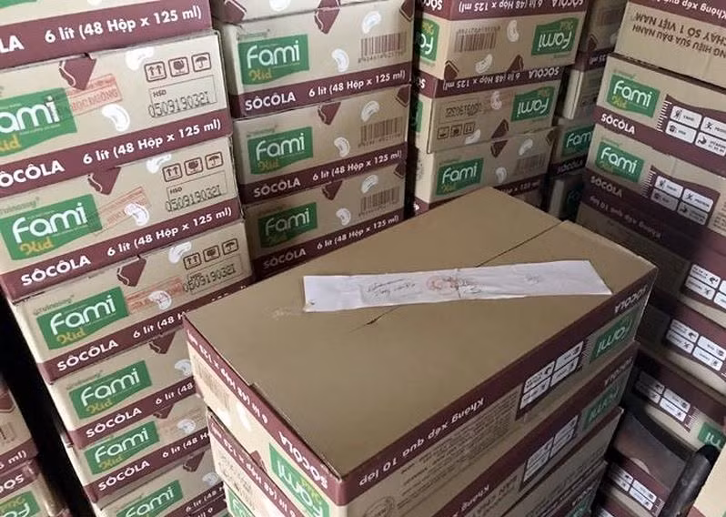 Tre non, dau dau sau khi uong sua Fami Kid: So Y te Thai Nguyen co danh trao khai niem?