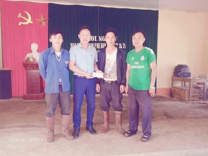 Nhat duoc 15 trieu dong, 2 thanh nien nguoi Mong tra lai nguoi mat