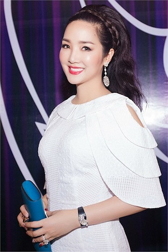 Không chỉ là doanh nhân thành đạt, Giáng My còn rất đa tài, cô là MC, giám khảo của nhiều chương trình nổi tiếng. Ảnh: VTC.