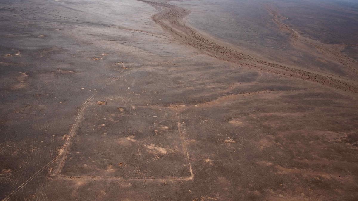 “Pháo đài La Mã cho thấy cách người La Mã kiểm soát một tỉnh, nhưng các trại tạm thời tiết lộ cách họ chiếm được nó”, chuyên gia này nói thêm.