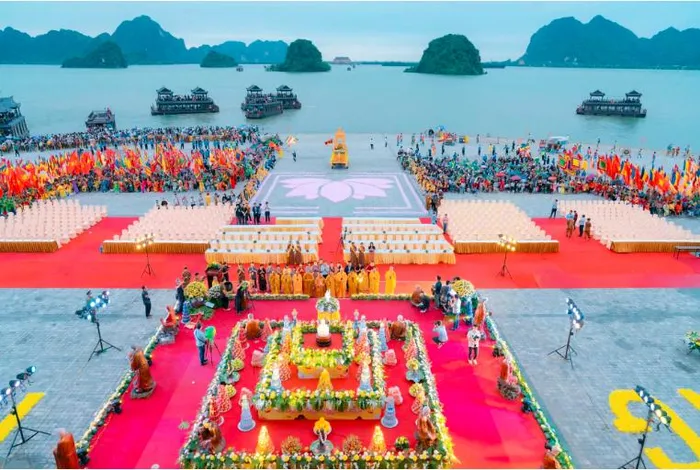 Sự kiện này đã đánh dấu sự xuất hiện của một người đã truyền bá triết lý và nhân từ của mình trên khắp châu Á và sau đó trên toàn cầu.