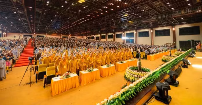 Ngày Lễ Phật Đản được tổ chức để kỷ niệm sự ra đời của Thích Ca Mâu Ni, còn được gọi là Đức Phật.