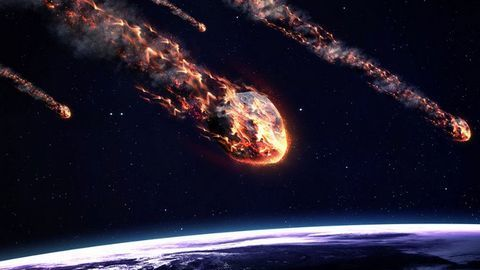 Những thiên thạch lao về phía Trái đất nhưng cháy hết trước khi đến nơi thì lên tới hàng triệu.