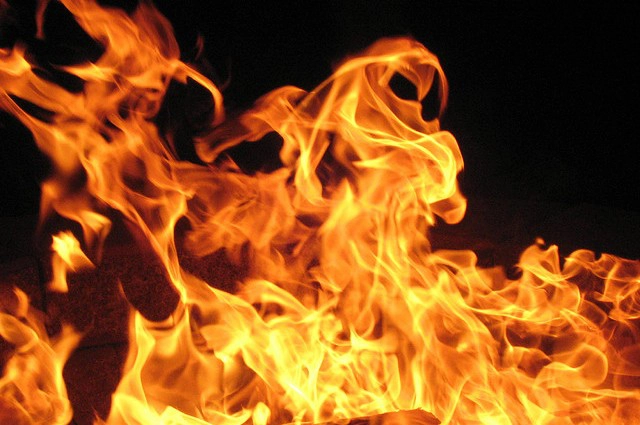 NASA đã tạo nên sự ngạc nhiên khi thông báo về kế hoạch thực hiện một thí nghiệm đầy táo bạo trên Trạm Không gian Quốc tế (ISS): châm lửa bên trong một đường hầm gió thu nhỏ của tàu vũ trụ.