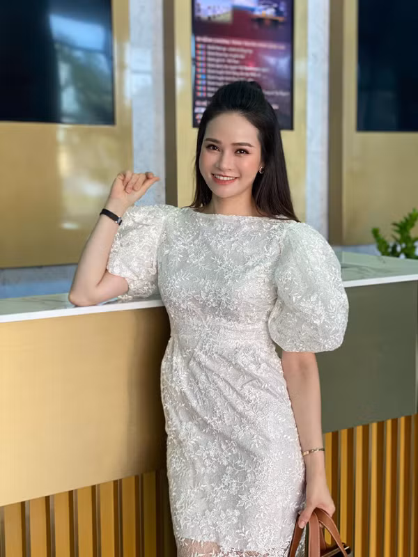 Nói về bí quyết có 2 con và đã ở tuổi U40 nhưng dáng vẫn đẹp, nữ BTV nhà đài nói: "Thu Hương tập cho mình thói quen quy đồ ăn ra lượng calo. Mỗi lần muốn ăn vặt, tôi thử quy món ăn đó ra bao nhiêu calo và nếu ăn sẽ phải tập bù trong bao lâu. Như vậy, dần dần tôi điều chỉnh được việc mình cần ăn bao nhiêu là phù hợp".