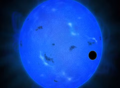 Được phát hiện vào năm 2009, hành tinh này thuộc loại hành tinh nhiều nước hơn khí quyển gần gũi với sao.