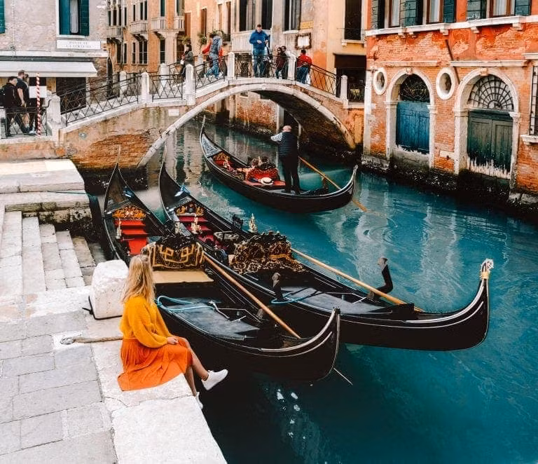 Venice đã trở thành một thế lực quan trọng trong việc thống trị biển Địa Trung Hải và là một trong những nền văn hóa, kỹ thuật và nghệ thuật phát triển nổi tiếng trong lịch sử.