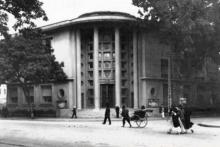 Bưu điện Hà Nội.