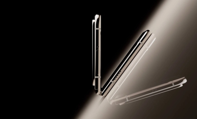 Từ đoạn video, chúng ta có thể thấy một chiếc Pixel Fold gần như không khác gì so với các tin đồn và hình ảnh rò rỉ trước đó. (Ảnh: Google)