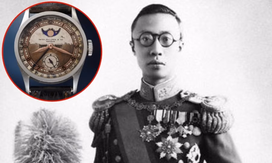 Một số cơ chế bên trong đồng hồ có từ năm 1929. Đây là điều đáng chú ý, bởi đến năm 1937 Patek Philippe mới bán mẫu Reference 96.