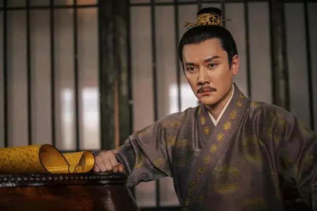 Chu Nguyên Chương mỗi ngày đều tự hỏi võ sĩ giáp vàng trong mộng có thể là ai, đối tượng đáng nghi nhất chính là người con trai thứ tư, Chu Đệ.