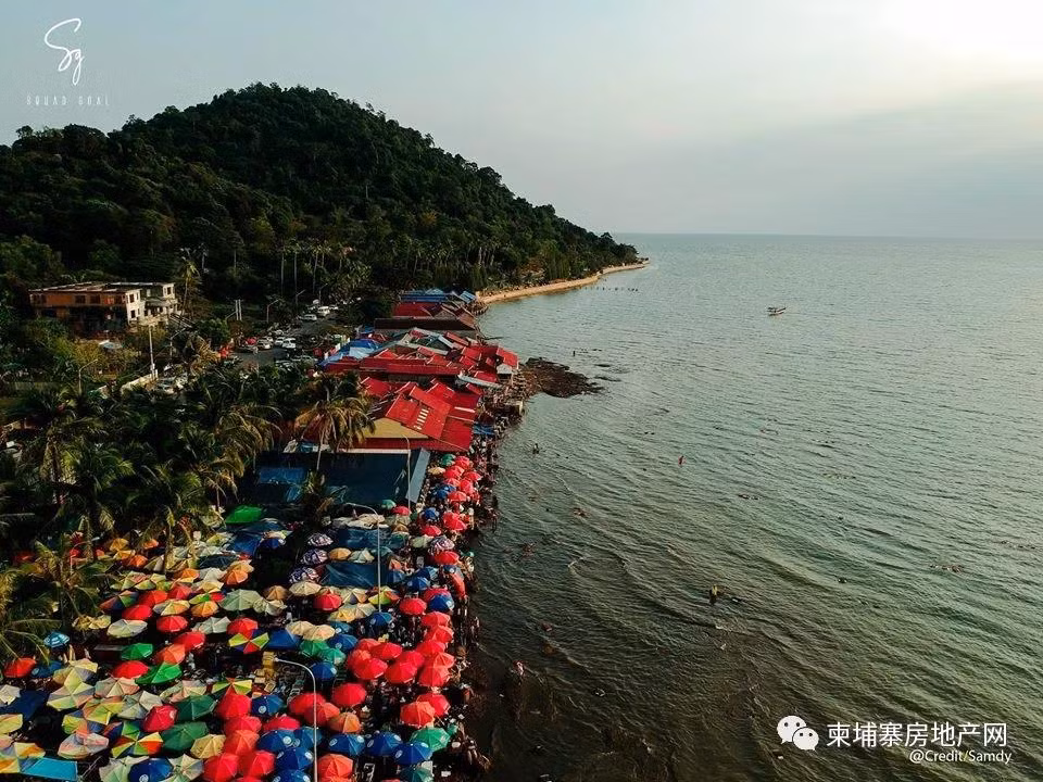 Thành phần chính của bãi cát là đá vôi, loại đá có tác dụng lọc nước