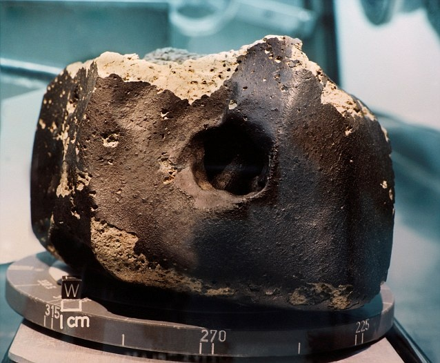 Tuy nhiên, không phải mọi mảnh đá của Sao Hỏa đều rơi xuống Trái Đất.