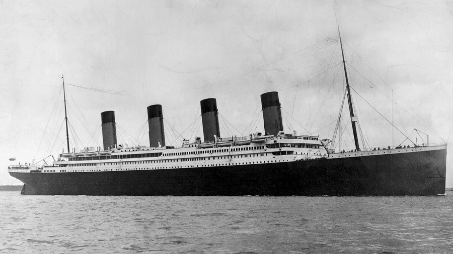Kể từ khi tàu Titanic chìm vào ngày 15/4/1912, việc tìm hiểu và khám phá về nó luôn thu hút sự quan tâm và tò mò của công chúng.