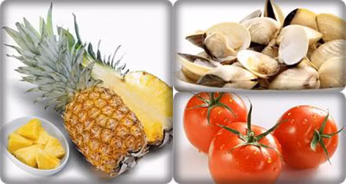  Canh ngao nấu dứa. Món canh có vị thơm, chua dịu của dứa, lại không mất nhiều thời gian chế biến. Ngao rửa sạch, đem luộc sôi. Gạn lấy phần nước trong. Phần ruột rửa lại lần nữa cho sạch cát. Phi thơm hành khô rồi cho cà chua vào xào chín. Ảnh: nhahanghuongsen