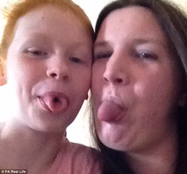 Hẽ duọc chòng hon là nỏi mản, dau nhu bị ong cham-Hinh-2