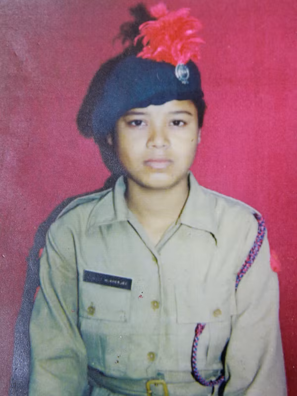 Chuyen tinh cam dong cua co gai mat bien dang vi axit