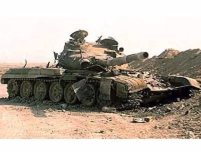 Một số xe tăng bị tiêu diệt sau 6-7 phát đạn RPG-7, cá biệt có xe tăng bị trúng đến 20 đạn chống tăng các loại trước khi phát nổ. Các xe thiết giáp BTR và BMP trở thành mồi ngon cho hỏa lực dày đặc của phiến quân, hầu hết các xe thiết giáp đều bị tiêu diệt.