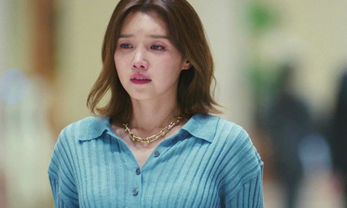 Chong moi thang gui ve 40 trieu, vua ve nha mo ket lien duoi toi ra duong