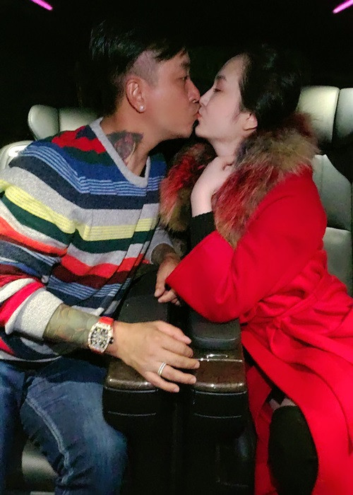 Từ "trai đào hoa", Tuấn Hưng trở thành người đàn ông mẫu mực của gia đình.