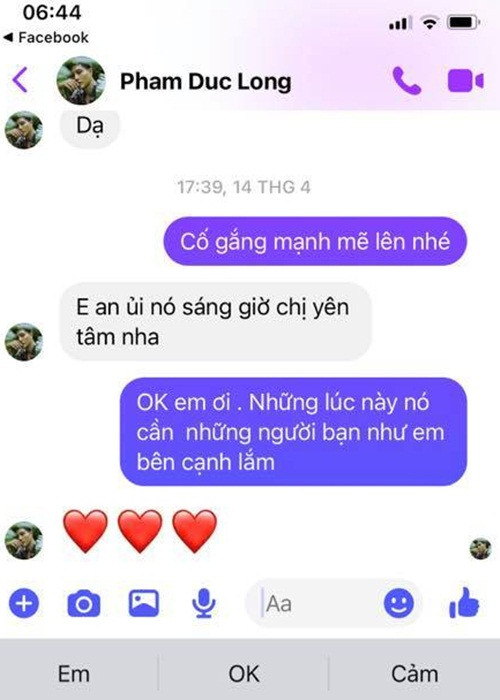 Diễn viên Hà Hương chia sẻ tin nhắn cuối cùng với Đức Long. Cô nghẹn ngào: "Chỉ gặp nhau qua cô bạn thân Cao Thái Hà của Long, biết Long cũng ở Hải Dương diễn viên kịch, tham gia đóng phim. Rồi có lần Long ra thăm cô bạn thân (lúc đó Hà đang đóng phim cùng mình ngoài Hà Nội) thì mình chỉ đường, dẫn tụi nhỏ đi ăn bún đậu, cháo lòng... và vào Sài Gòn thì ngược lại. Gặp nhau lần nào cũng vội nhưng lại hay hỏi han nhau khi có bất cứ vấn đề gì cảm thấy không ổn. Giờ biết tin dữ của Long mà không khỏi xót xa cho người em, người diễn viên hiền lành. Thương và muốn ôm Long thật chặt một lần thôi mà không kịp nữa, Long đi mất rồi”.