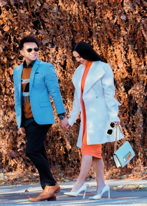 “Ny luôn luôn thao thao bất tuyệt về cảm xúc của mình dành cho anh ấy. Mưa dầm thấm lâu, từ từ anh ấy cũng hiểu ra rằng Ny và các con cần và yêu anh ấy như thế nào”, nữ MC tâm sự.