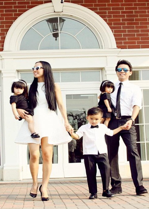 Vợ chồng Huyền Ny quen biết nhau từ nhỏ. Chồng chính là mối tình đầu của nữ MC. Tính đến nay, Huyền Ny và ông xã gắn bó được 23 năm. Cả hai có 3 người con: con trai Levin (sinh năm 2011) và 2 con gái sinh đôi Hạ Mây, Hải Cát (sinh năm 2014).