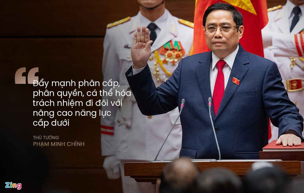 Cùng với cải cách nền hành chính quốc gia, Thủ tướng Phạm Minh Chính nhấn mạnh chủ trương tăng cường phân cấp, phân quyền hợp lý, cá thể hóa trách nhiệm đi đôi với nâng cao năng lực cấp dưới cũng được ông nhấn mạnh; đồng thời, tăng cường phối hợp, kiểm tra, giám sát và kiểm soát quyền lực.