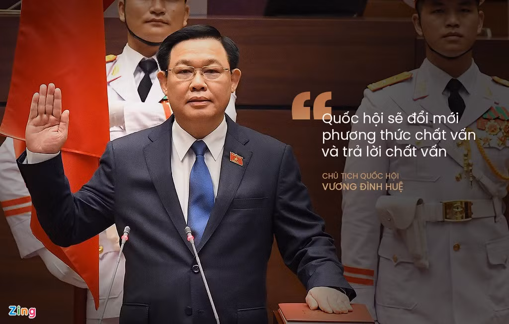 Bên cạnh tạo ra nhiều thay đổi trong việc thực hiện các nhiệm vụ của Quốc hội, ông Vương Đình Huệ đưa ra cam kết đổi mới phương thức, cách thức tổ chức chất vấn và trả lời chất vấn, tăng cường hoạt động chất vấn ở Ủy ban Thường vụ Quốc hội, hoạt động giải trình ở các ủy ban của Quốc hội; tiếp tục hoàn thiện và tổ chức tốt việc lấy phiếu tín nhiệm, bỏ phiếu tín nhiệm; đồng thời nghiên cứu để tiếp tục hoàn thiện cơ chế giám sát, lấy phiếu tín nhiệm đối với những người do Quốc hội, HĐND bầu hoặc phê chuẩn.