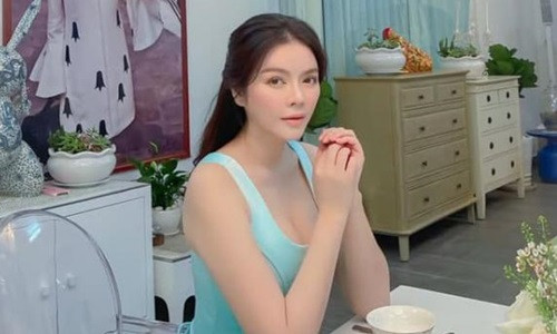 Nghi van Ly Nha Ky da co ban trai sau 7749 lan than e-Hinh-3