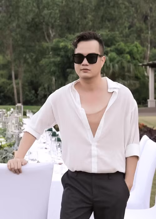 Bảo Nhân từng thi đỗ vào trường Đại học Y khoa Huế. Sau khi tốt nghiệp, anh được giữ làm bác sĩ. Năm 2012, nam đạo diễn vào TP.HCM làm việc tại một bệnh viện thẩm mỹ. Làm việc nhiều nên anh bị stress nặng, mất dần cảm hứng với công việc.