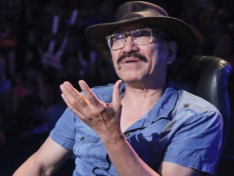 Nhạc sĩ Nguyễn Cường từng nhận xét về "nữ hoàng nhạc nhẹ" Thanh Lam: “Nghệ sĩ mà thăng bằng, tỉnh táo quá là vứt, cảm giác chông chênh mới mang lại thăng hoa trong sáng tạo. Có thể thấy sự thiếu thăng bằng đến nghiêng ngả ở Thanh Lam, thể hiện ở sự khát khao, nổi loạn, có lúc đẩy niềm vui lên đến tận cùng, rồi cũng có lúc để mình chìm đi trong nỗi buồn. Đó là cái hay, cái mạnh của Thanh Lam". Ảnh: Người lao động