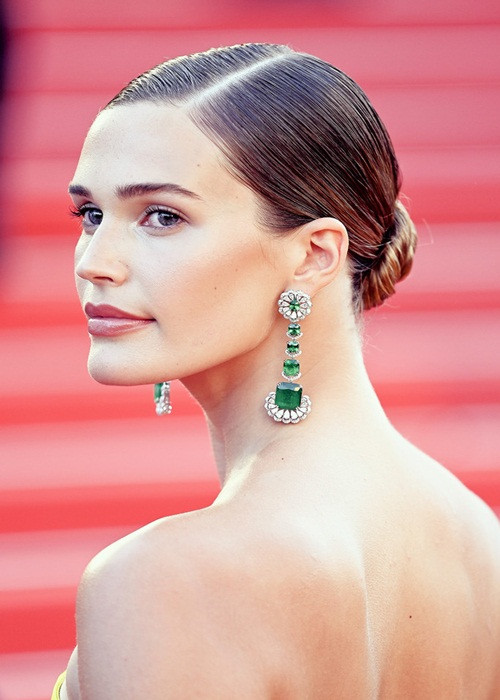 Nữ người mẫu Mỹ được đánh giá cao trong làng thời trang bởi vóc dáng chuẩn và phong cách trình diễn chuyên nghiệp, thái độ làm việc nghiêm túc.