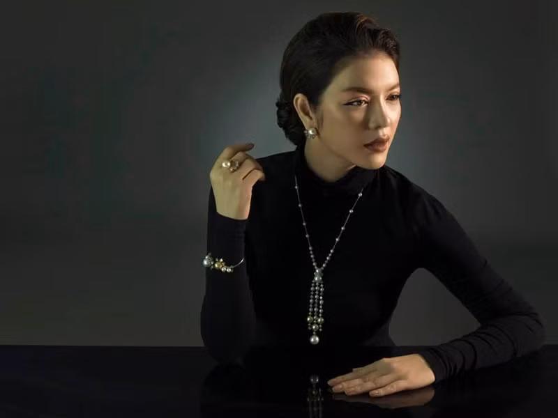 Mới đây, diễn viên Lý Nhã Kỳ chia sẻ, cô nhận được tin nhắn đầy yêu thương từ mẹ ruột.