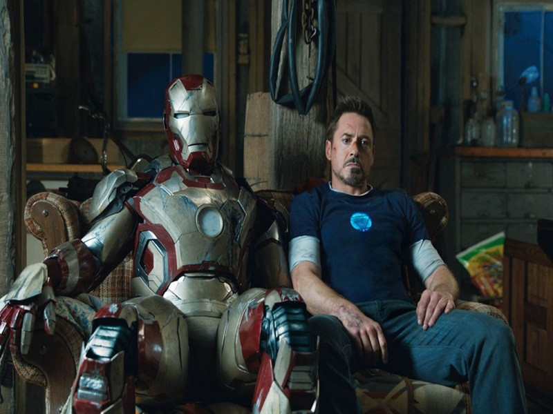 Đến nay, vai diễn biểu tượng của Robert Downey Jr. là siêu anh hùng Iron Man (Người sắt) - Tony Stark trong các bom tấn của Marvel từ năm 2008 đến năm 2019. Ảnh: Zing