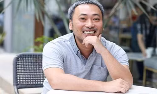 Dao dien Quang Dung bi nem da vi y tuong CSGT thay shipper