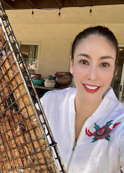 Từ khi vướng ồn ào đến nay, Hà Kiều Anh vẫn khóa chức năng bình luận với người lạ trên trang cá nhân.