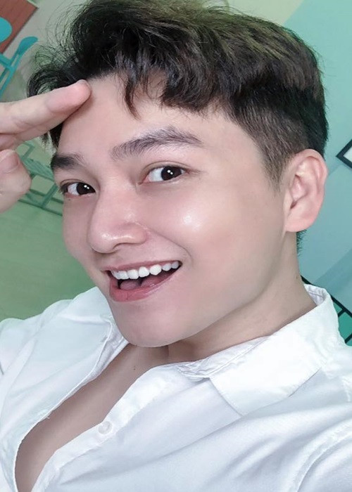 Diễn viên Nguyễn Minh Đức chia sẻ: “Đức nghĩ mình sẽ cố gắng thật nhiều trong thời gian sắp tới, sẽ không đi chậm nữa mà cố bước thật nhanh. Mong khán giả sẽ luôn thương yêu và đón nhận Đức trong tất cả mọi vai diễn”.