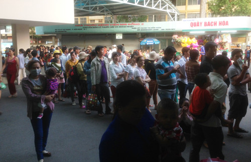 Trẻ nhỏ nàm, ngòi la liẹt o BV tù rạng sáng chò…bác sĩ-Hinh-5