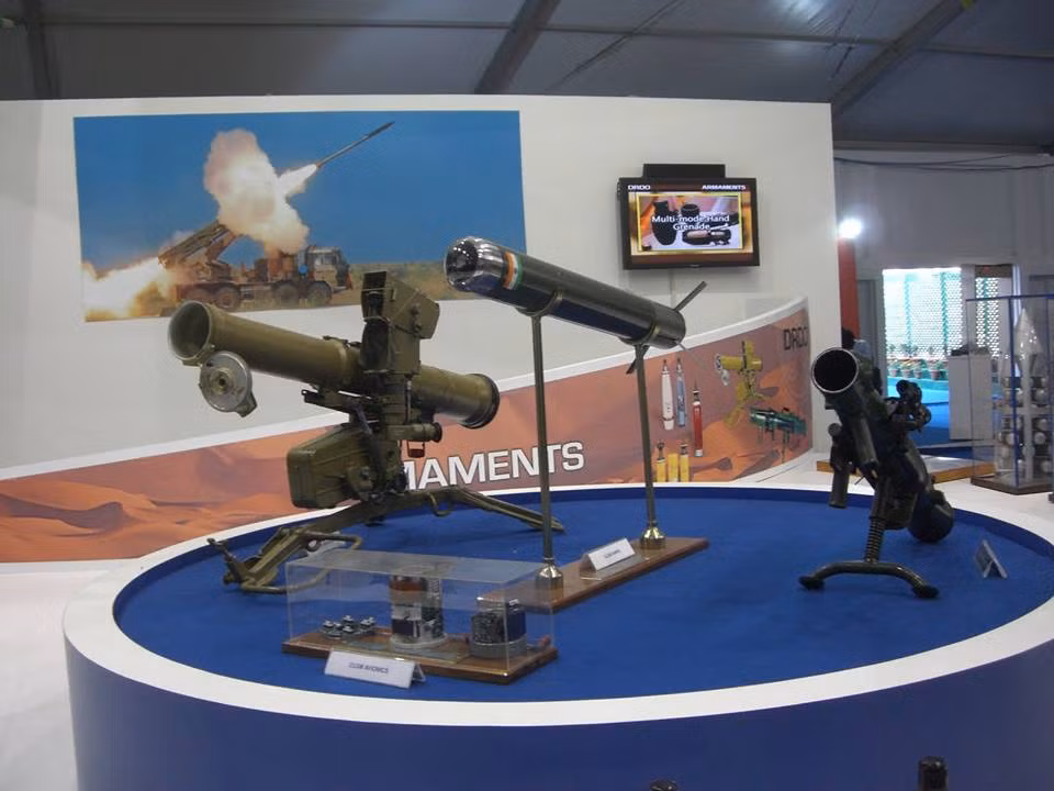 Tuy nhiên, phía Ấn Độ cho biết Amogha-III hiện tại vẫn mới chỉ trong giai đoạn thử nghiệm, chưa được sản xuất hàng loạt. Phiên bản trước đó của nó là Amogha-I cũng mới chỉ được ra đời hồi năm 2016. Nguồn ảnh: BMPD.