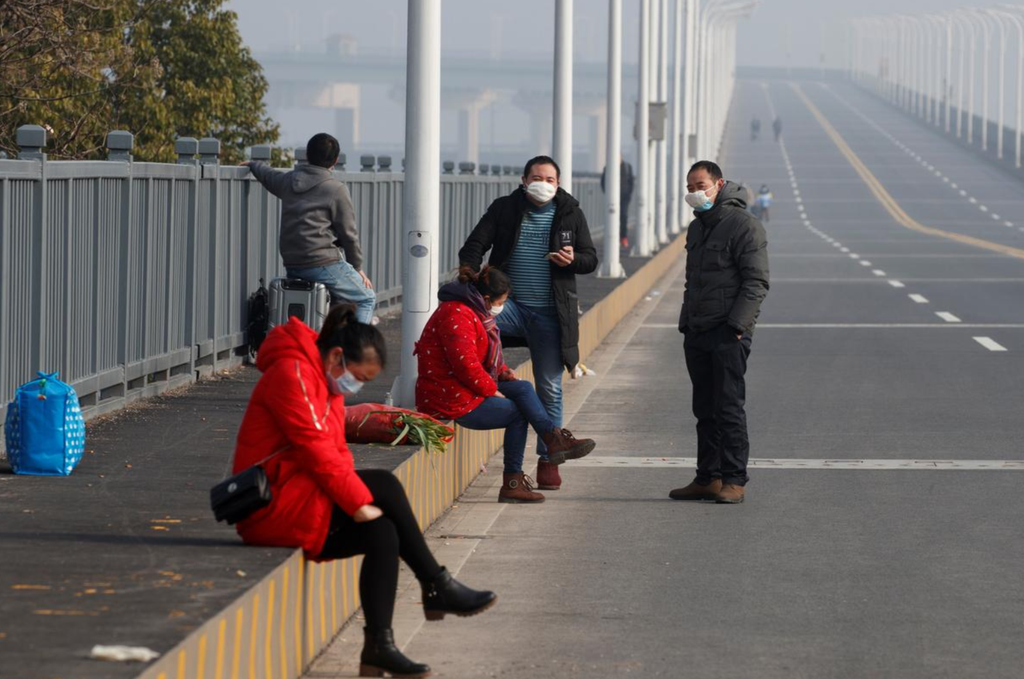 Trường hợp được rời khỏi Hồ Bắc giữa lúc phong thành là những người đã mua vé đến đây từ Cửu Giang từ trước Tết Nguyên đán.