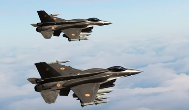 F-21 là loại chiến đấu cơ tốn hàng chục năm phát triển của Lockheed Martin nhưng đây dường như lại không phải là một tiêm kích hiện đại như những gì được tập đoàn sản xuất chiến đấu cơ này kỳ vọng. Nguồn ảnh: QQ.