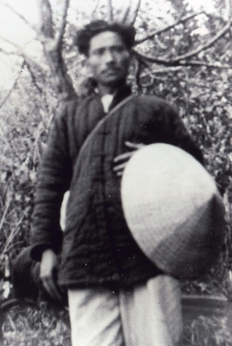 Biết không còn sống được lâu, ông xin phép trở về quê hương và rời Bắc Kinh ngày 27/9/1956. Ra tiễn ông tại ga tàu là hơn 200 sĩ quan cao cấp của Trung Quốc- những người đã từng vào sinh ra tử cùng Nguyễn Sơn trong quá khứ bao gồm Nguyên soái Bành Đức Hoài và Nguyên soái Diệp Kiếm Anh. Nguồn ảnh: TL.