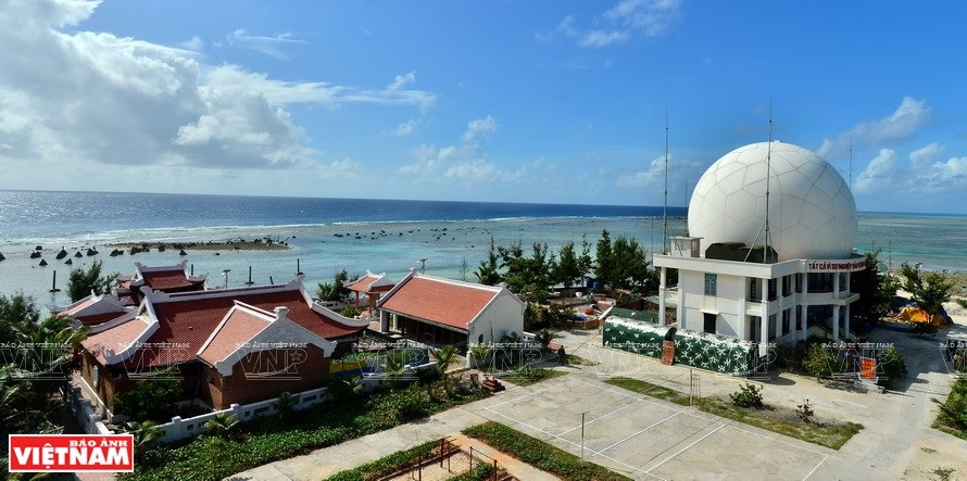 Đảm nhận nhiệm vụ canh giữ bầu trời biển đảo của Việt Nam hiện tại là các dàn radar P-18M - loại radar được cho là hiện đại bậc nhất của nước ta hiện nay. Nguồn ảnh: Báo Ảnh Việt Nam.