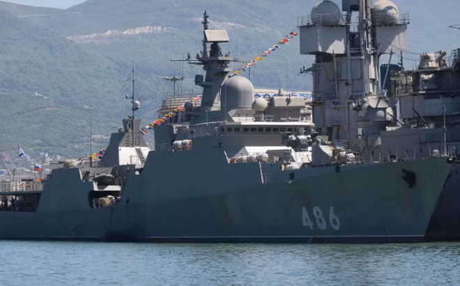 Việt Nam đã đặt mua tổng cộng 4 tàu chiến hạm Gepard 3.9 từ Nga. Khi kết thúc việc mua mới 4 tàu chiến này, cả Nga lẫn Việt Nam đều hy vọng về những cặp tàu Gepard tiếp theo trong tương lai. Nguồn ảnh: Forces.