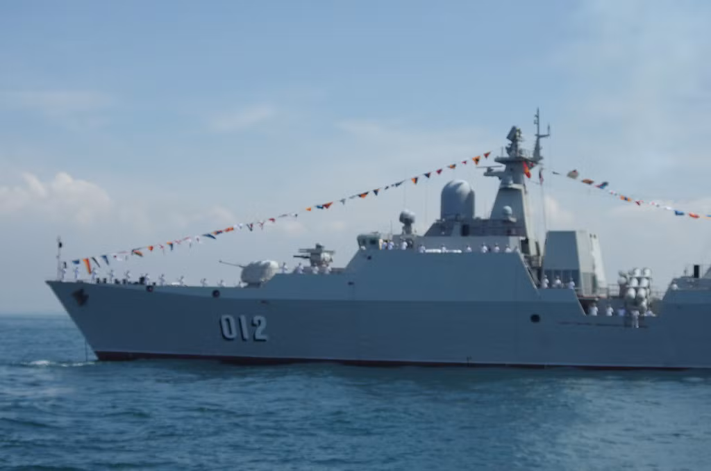 Sau khi chốt hợp đồng, sẽ tốn khoảng 3 năm để phía Nga hoàn thành cũng như bàn giao cả hai hộ vệ hạm Gepard này cho phía Việt Nam. Nguồn ảnh: Danviet.