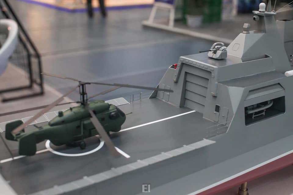 Đặc biệt, khoang sau của các tàu Sigma ngoài một sàn đỗ trực thăng còn được bố trí sẵn một nhà chứa trực thăng. Nguồn ảnh: @Duy Lê.