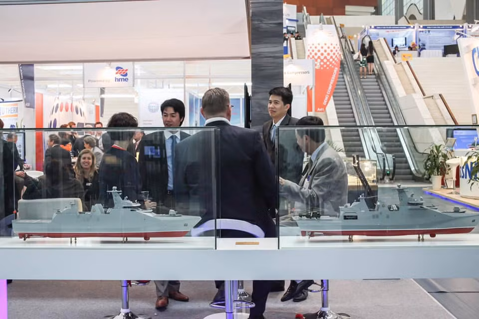 Hai phiên bản Sigma 9814 được Hà Lan mang sang Hà Nội để trưng bày hồi năm 2014. Nguồn ảnh: @Duy Lê.