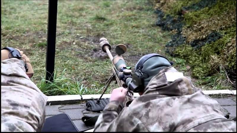 Khả năng này đã được kiểm chứng khi hồi năm 2012, binh sĩ Nga sử dụng khẩu súng này giành chiến thắng trong cuộc thi bắn tỉa quân sự quốc tế.